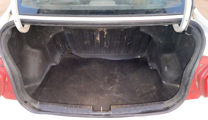 2014 Hyundai Xcent S 1.2, Petrol, Manual, 98,800 km, Boot Inside