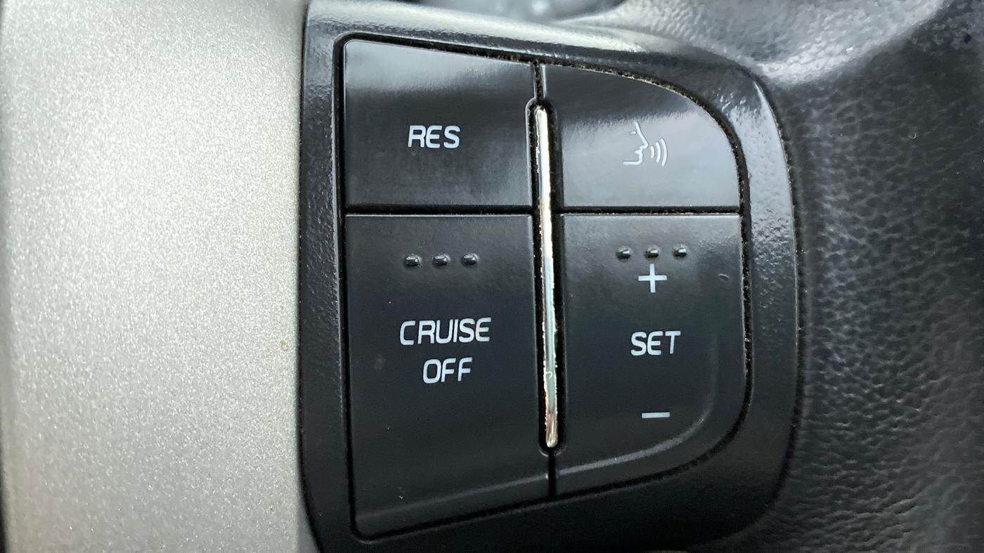 2017 Mahindra XUV500 W10 AT, Diesel, Automatic, 79,656 km, Adaptive Cruise Control