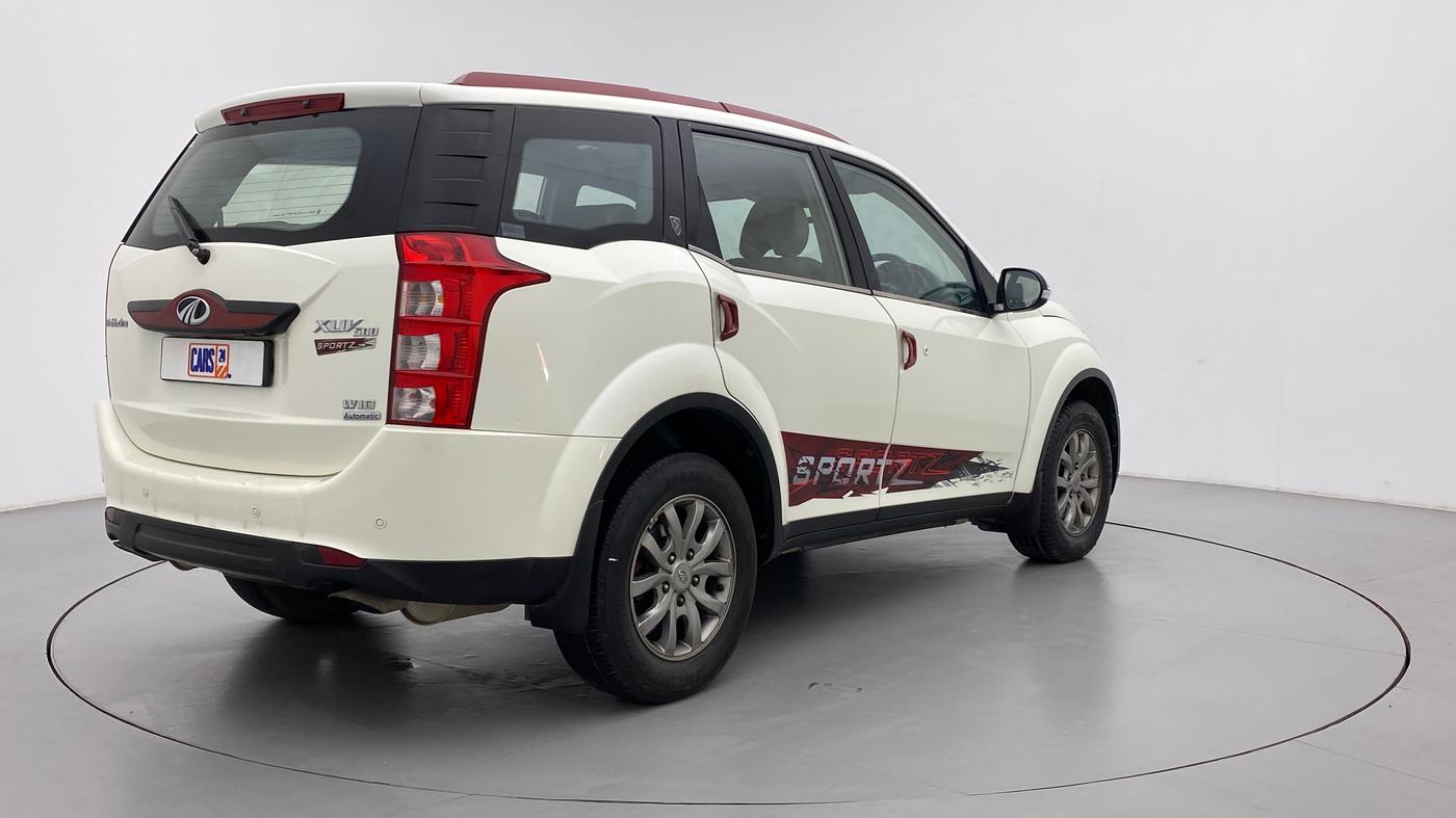 2017 Mahindra XUV500 W10 AT, Diesel, Automatic, 79,656 km, Right Back Diagonal