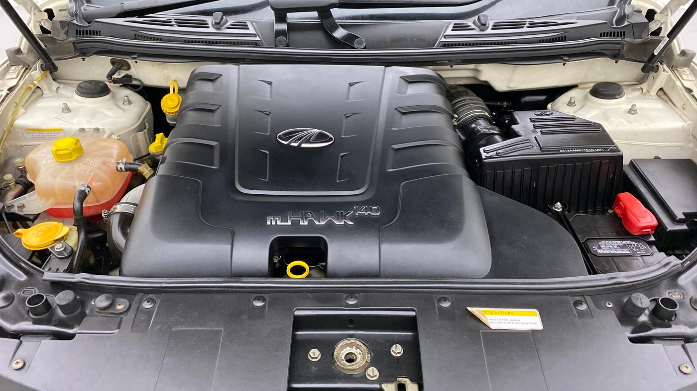 2017 Mahindra XUV500 W10 AT, Diesel, Automatic, 79,656 km, Open Bonet