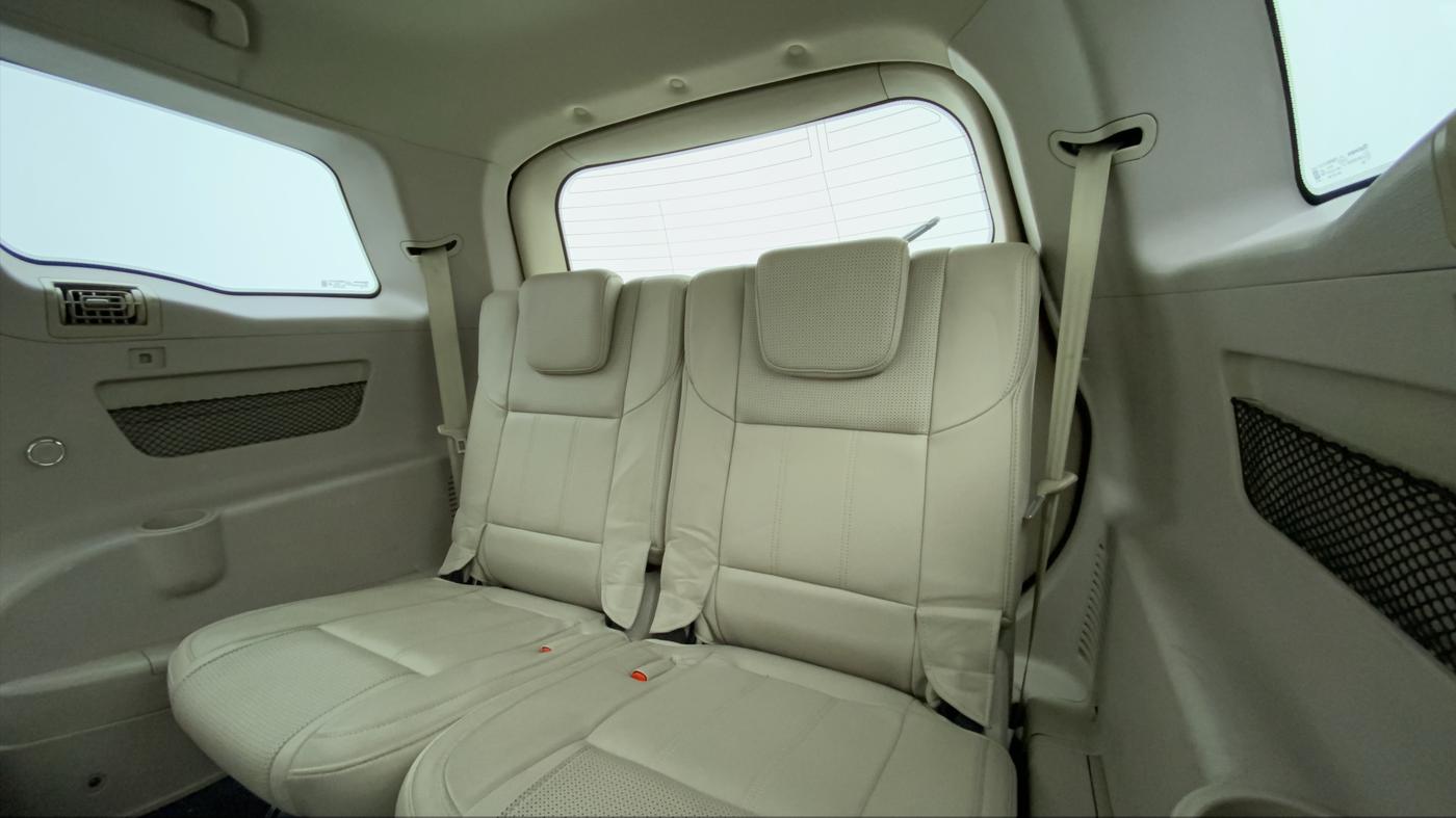 2017 Mahindra XUV500 W10 AT, Diesel, Automatic, 79,656 km, Third Seat Row ( optional )