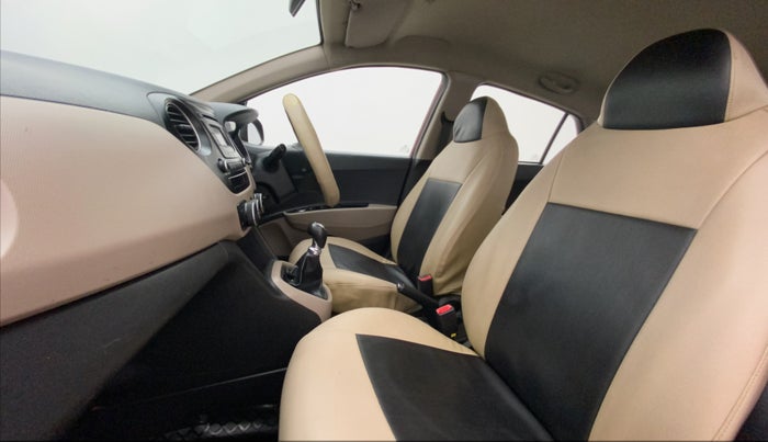 2016 Hyundai Grand i10 SPORTZ 1.2 KAPPA VTVT, Petrol, Manual, 69,302 km, Right Side Front Door Cabin