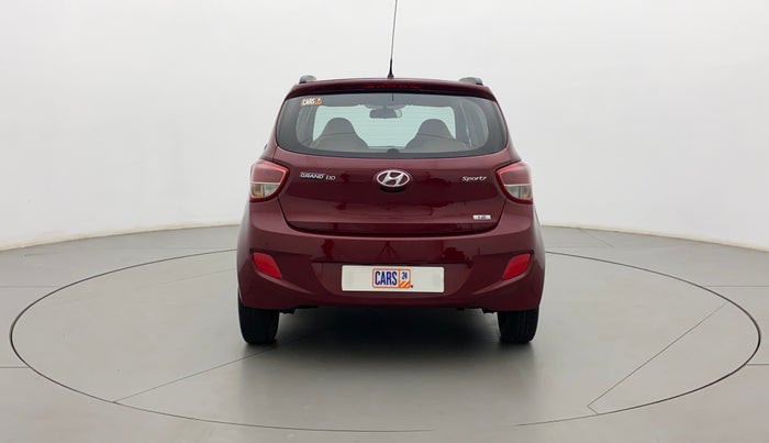 2016 Hyundai Grand i10 SPORTZ 1.2 KAPPA VTVT, Petrol, Manual, 69,302 km, Back/Rear