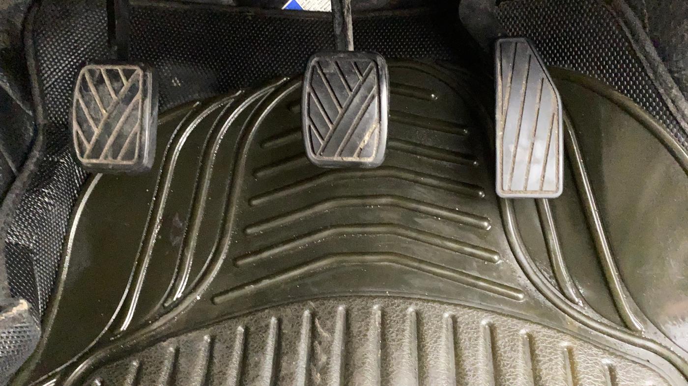 2018 Maruti Celerio VXI CNG, CNG, Manual, 98,623 km, Pedals