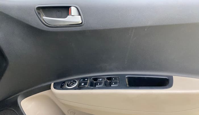 2016 Hyundai Xcent S AT 1.2, Petrol, Automatic, 92,267 km, Driver Side Door Panels Control