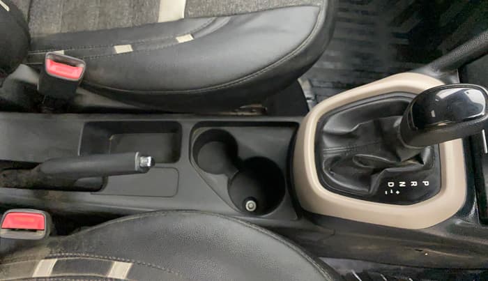 2016 Hyundai Xcent S AT 1.2, Petrol, Automatic, 92,267 km, Gear Lever