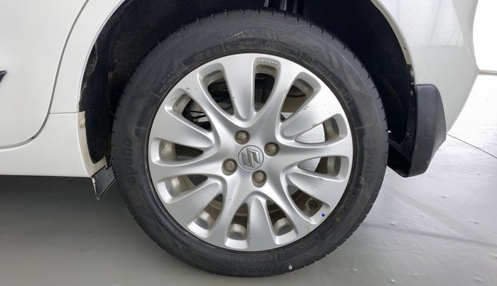 2015 Maruti Baleno ALPHA 1.2 K12, Petrol, Manual, 65,854 km, Left Rear Wheel