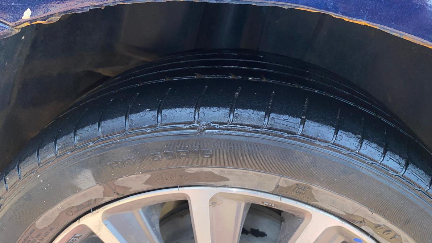 2022 Maruti Ciaz ALPHA  AT 1.5 SHVS PETROL, Petrol, Automatic, 71,006 km, Right Rear Tyre Tread