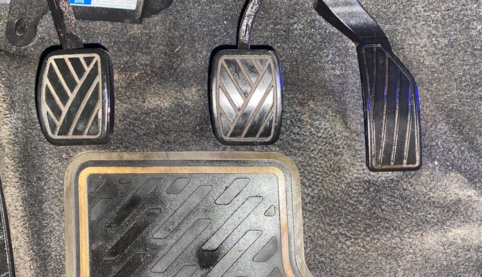 2019 Maruti S Cross DELTA 1.3, Diesel, Manual, 50,951 km, Pedals