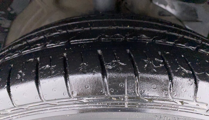 2019 MG HECTOR SHARP DCT PETROL, Petrol, Automatic, 41,877 km, Right Front Tyre Tread