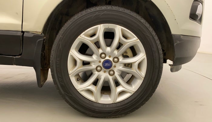 2015 Ford Ecosport TITANIUM 1.5L DIESEL (OPT), Diesel, Manual, 73,517 km, Right Front Wheel