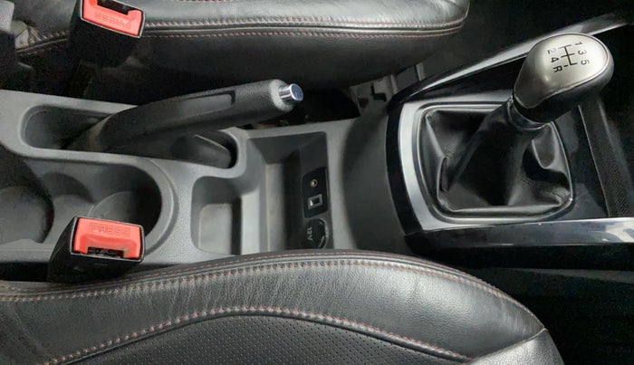 2015 Ford Ecosport TITANIUM 1.5L DIESEL (OPT), Diesel, Manual, 73,517 km, Gear Lever