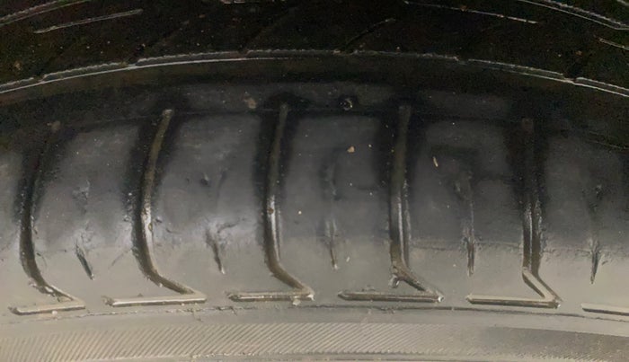 2013 Hyundai i20 SPORTZ 1.4 CRDI, Diesel, Manual, 97,138 km, Left Rear Tyre Tread