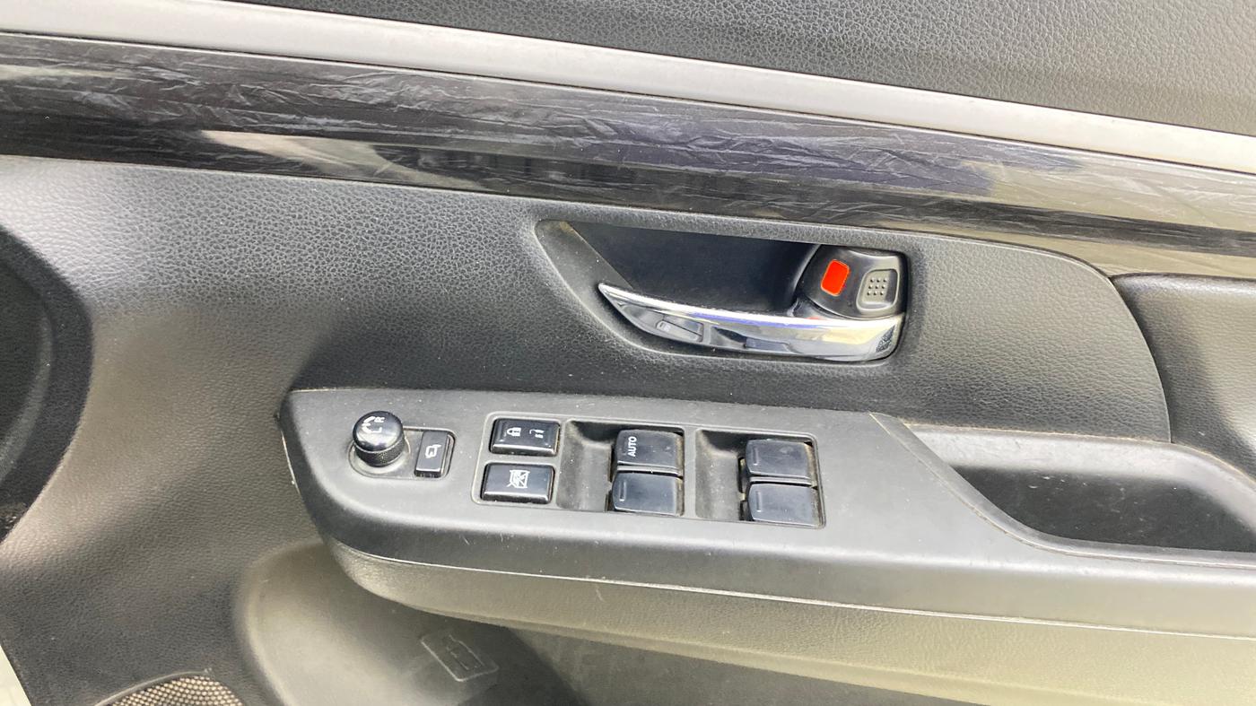 2019 Maruti XL6 ZETA MT, Petrol, Manual, 89,655 km, Driver Side Door Panels Control