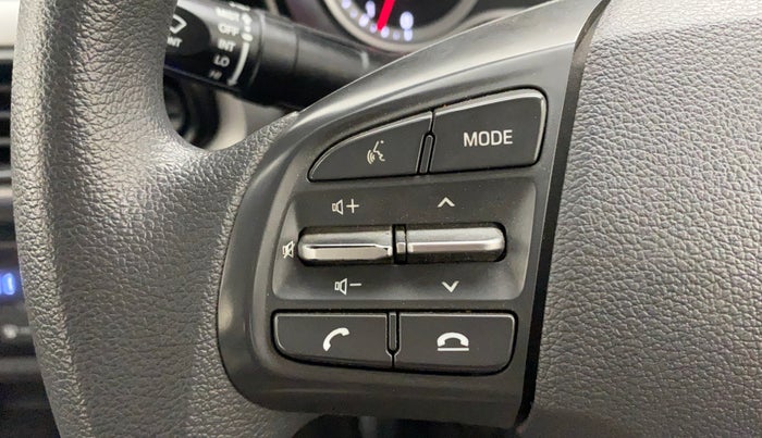 2020 Hyundai GRAND I10 NIOS SPORTZ AMT 1.2 KAPPA VTVT, Petrol, Automatic, 28,213 km, Adaptive Cruise Control