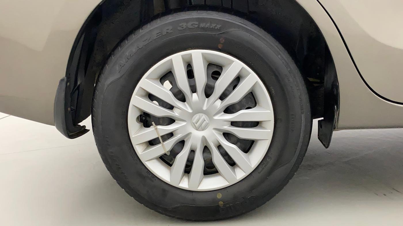 2020 Maruti Dzire VXI, Petrol, Manual, 62,415 km, Right Rear Wheel