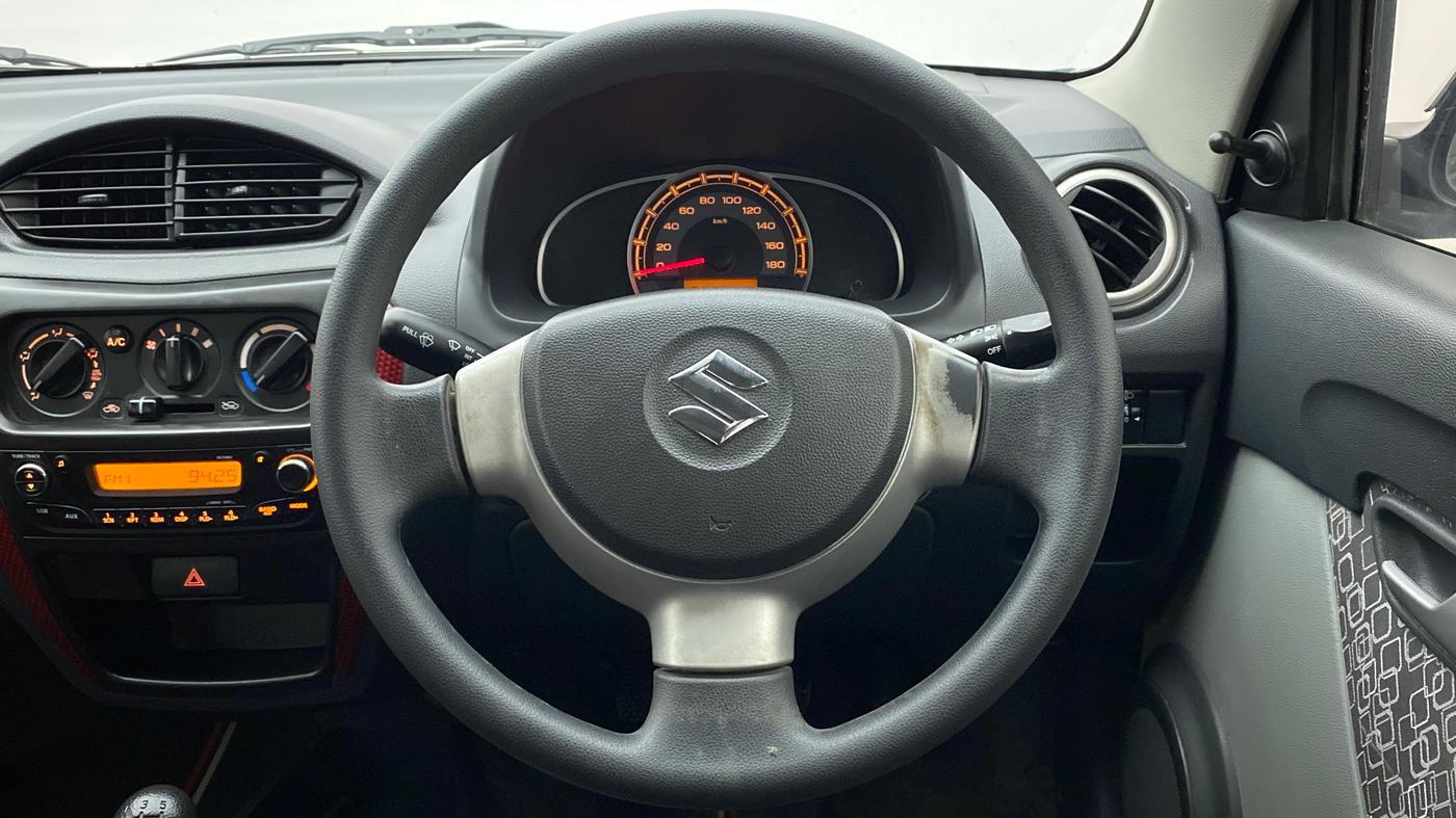 2017 Maruti Alto 800 VXI, Petrol, Manual, 37,743 km, Steering Wheel Close Up
