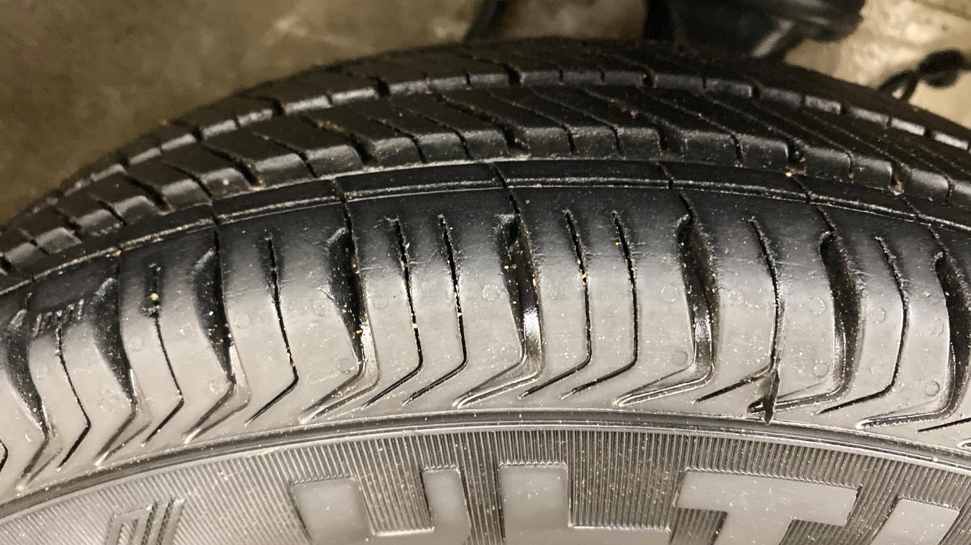 2020 Maruti Alto LXI, Petrol, Manual, 60,401 km, Right Front Tyre Tread