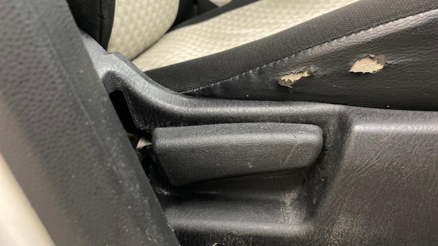2020 Maruti Alto LXI, Petrol, Manual, 60,401 km, Driver Side Adjustment Panel