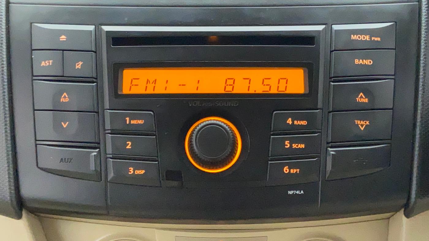 2013 Maruti Swift Dzire VXI, Petrol, Manual, 43,009 km, Infotainment System
