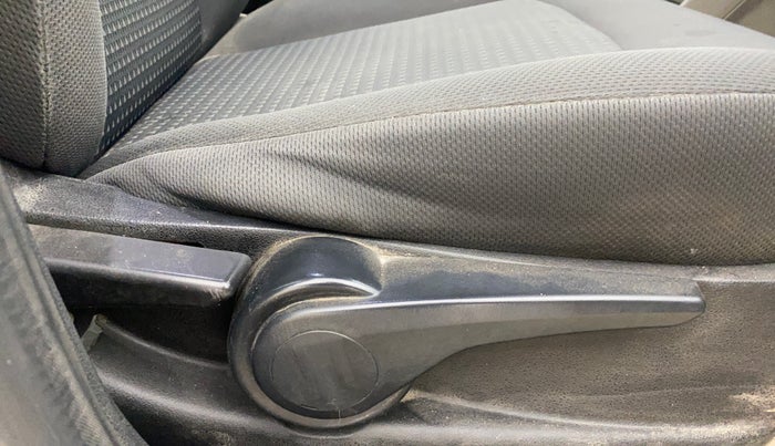 2019 Tata Tiago XZ PLUS PETROL, Petrol, Manual, 73,510 km, Driver Side Adjustment Panel