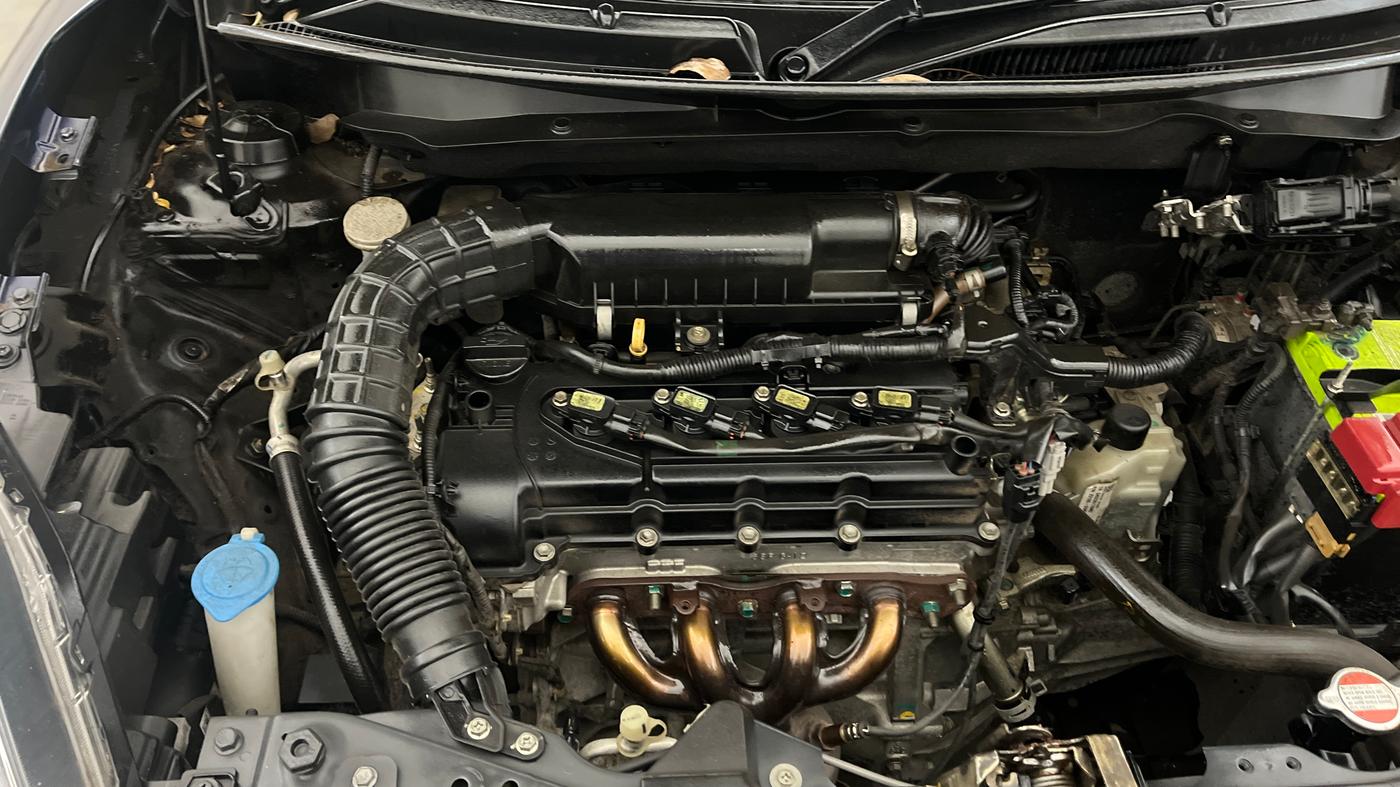 2019 Maruti Swift ZXI PLUS AMT, Petrol, Automatic, 19,514 km, Engine View - Right