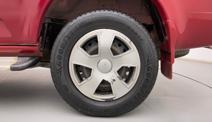 2018 Mahindra Scorpio S5, Diesel, Manual, 95,181 km, Left Rear Wheel