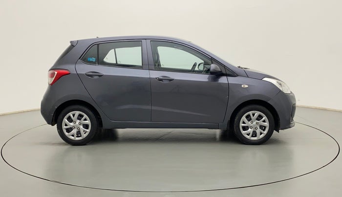 2018 Hyundai Grand i10 MAGNA 1.2 KAPPA VTVT, Petrol, Manual, 14,698 km, Right Side View