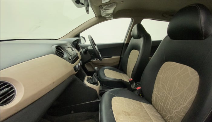 2018 Hyundai Grand i10 MAGNA 1.2 KAPPA VTVT, Petrol, Manual, 14,698 km, Right Side Front Door Cabin