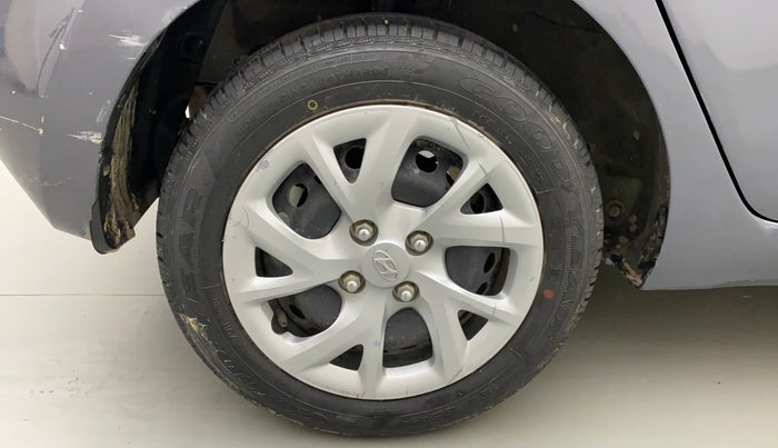 2018 Hyundai Grand i10 MAGNA 1.2 KAPPA VTVT, Petrol, Manual, 14,698 km, Right Rear Wheel