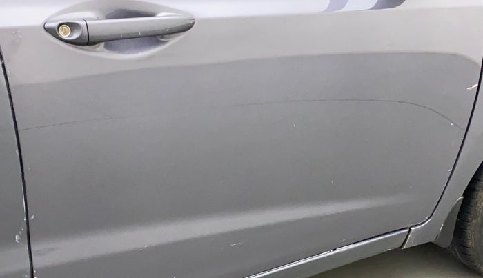 2018 Hyundai Grand i10 MAGNA 1.2 KAPPA VTVT, Petrol, Manual, 14,698 km, Driver-side door - Slightly dented