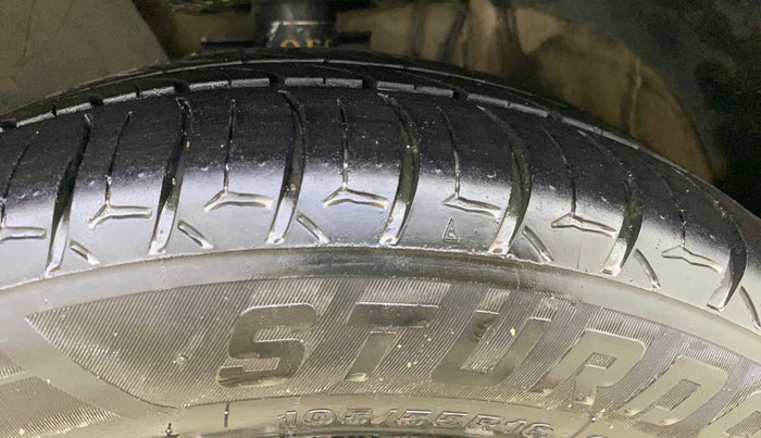 2017 Volkswagen Polo GT TSI AT, Petrol, Automatic, 69,761 km, Left Front Tyre Tread