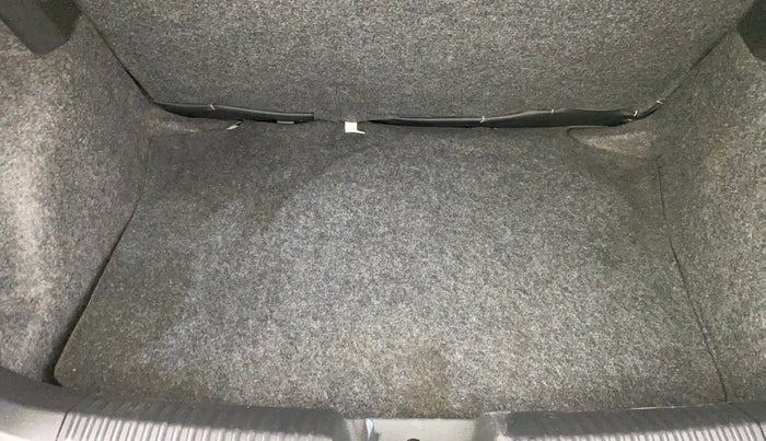 2017 Volkswagen Polo GT TSI AT, Petrol, Automatic, 69,761 km, Boot Inside