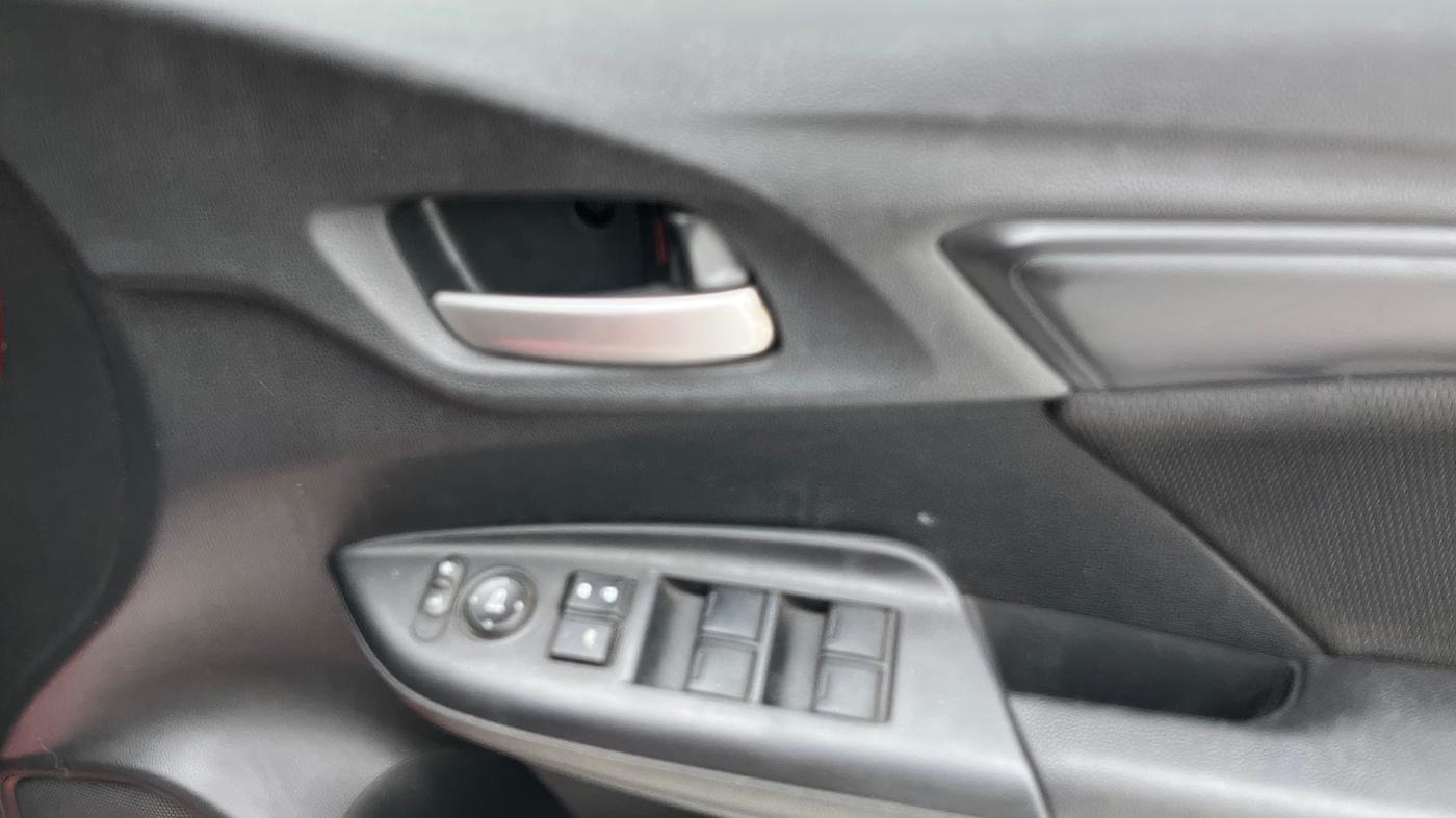 2018 Honda WR-V 1.2L I-VTEC S MT, Petrol, Manual, 95,159 km, Driver Side Door Panels Control