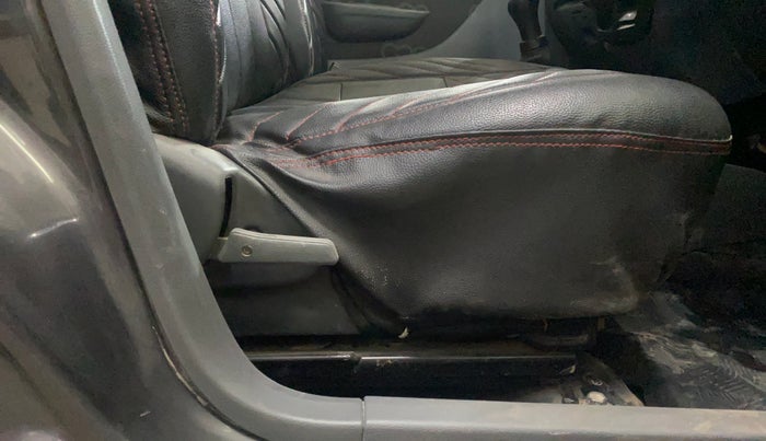 2014 Maruti Alto 800 LXI, Petrol, Manual, 37,386 km, Driver Side Adjustment Panel