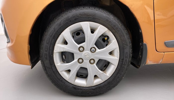 2013 Hyundai Grand i10 SPORTZ 1.2 KAPPA VTVT, Petrol, Manual, 67,372 km, Left Front Wheel