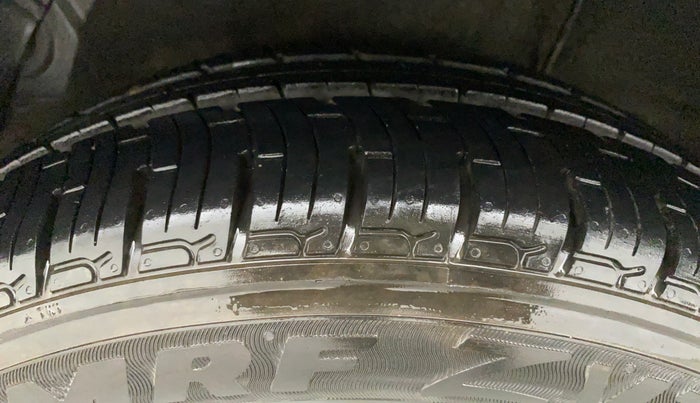 2014 Hyundai i20 SPORTZ 1.2, Petrol, Manual, 72,903 km, Right Rear Tyre Tread