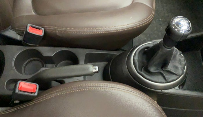 2014 Hyundai i20 SPORTZ 1.2, Petrol, Manual, 72,903 km, Gear Lever