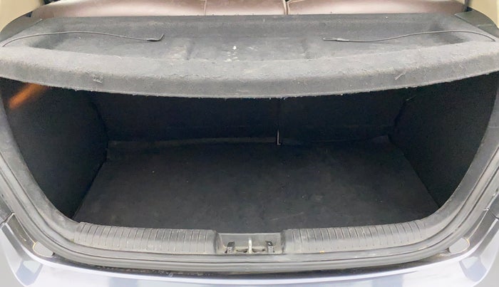 2014 Hyundai i20 SPORTZ 1.2, Petrol, Manual, 72,903 km, Boot Inside