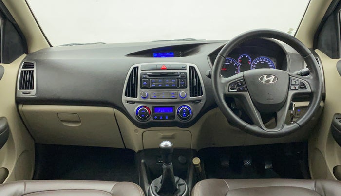 2014 Hyundai i20 SPORTZ 1.2, Petrol, Manual, 72,903 km, Dashboard