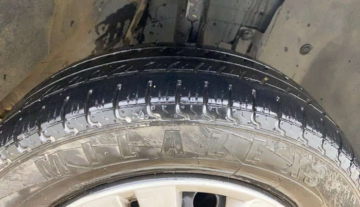 2018 Datsun Go Plus T, Petrol, Manual, 88,699 km, Right Front Tyre Tread