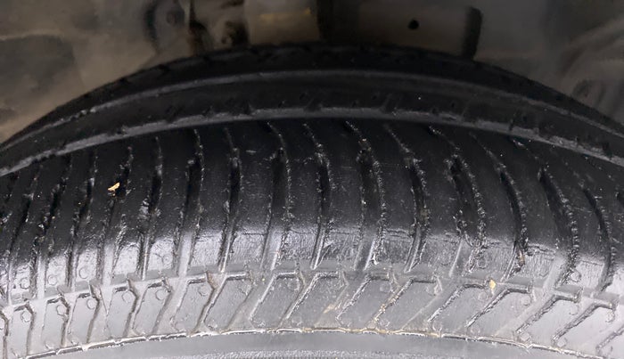 2018 Ford Ecosport 1.5TITANIUM TDCI, Diesel, Manual, 70,310 km, Right Front Tyre Tread