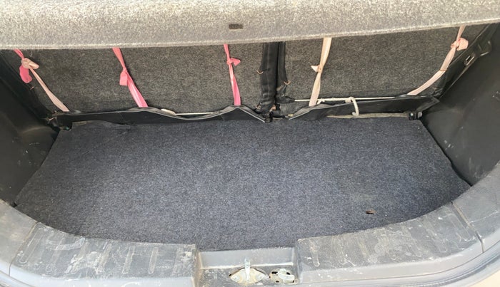 2014 Maruti Wagon R 1.0 VXI, Petrol, Manual, 44,453 km, Boot Inside