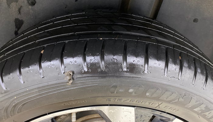 2023 MG HECTOR SMART PRO 2.0 TURBO DIESEL, Diesel, Manual, 34,215 km, Left Rear Tyre Tread