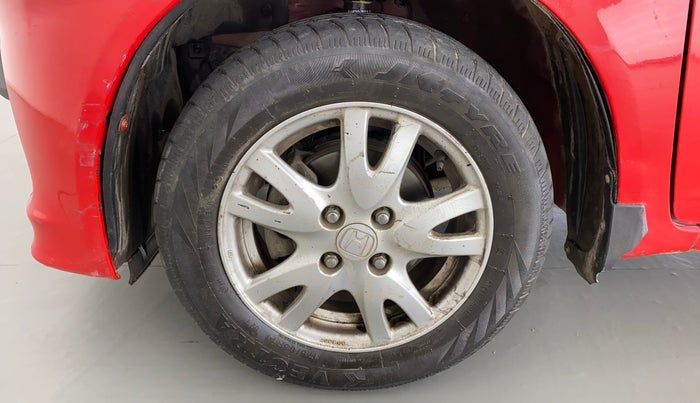 2014 Honda Brio 1.2 VX AT I VTEC, Petrol, Automatic, 50,449 km, Left Front Wheel