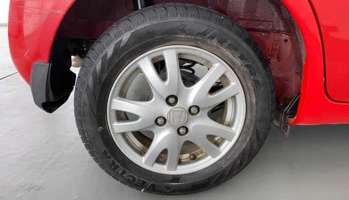 2014 Honda Brio 1.2 VX AT I VTEC, Petrol, Automatic, 50,449 km, Right Rear Wheel