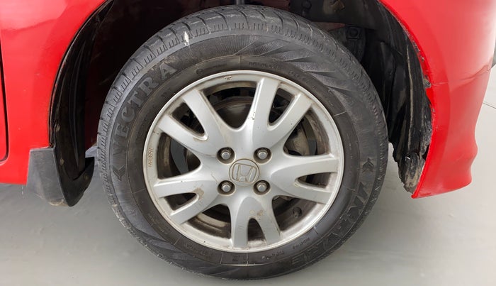 2014 Honda Brio 1.2 VX AT I VTEC, Petrol, Automatic, 50,449 km, Right Front Wheel