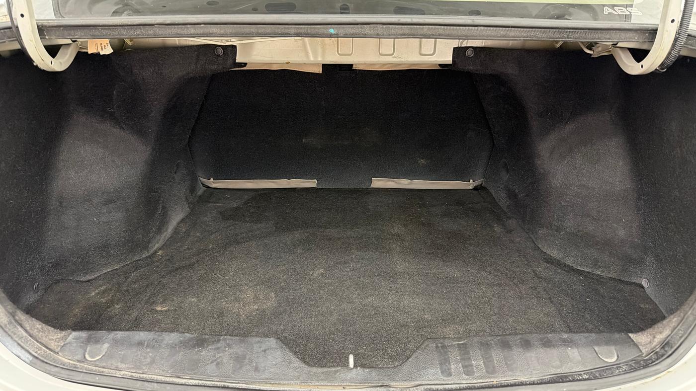 2015 Maruti Ciaz VXI+, Petrol, Manual, 63,361 km, Boot Inside