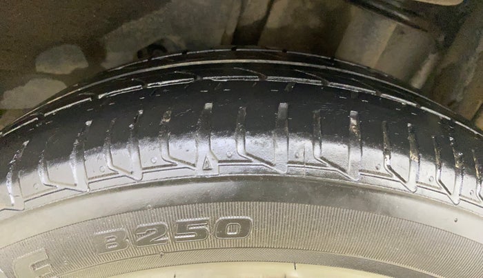 2016 Tata Tiago XZ PETROL, Petrol, Manual, 58,013 km, Left Rear Tyre Tread