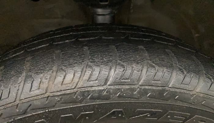2015 Maruti Wagon R 1.0 VXI, Petrol, Manual, 37,366 km, Left Front Tyre Tread